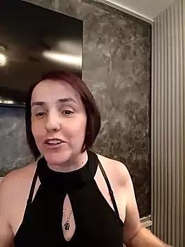 IsisBlake from StripChat