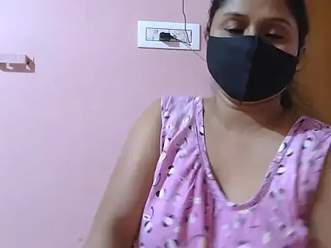 itsabika from StripChat