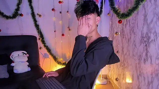 Jake_beach_ from StripChat