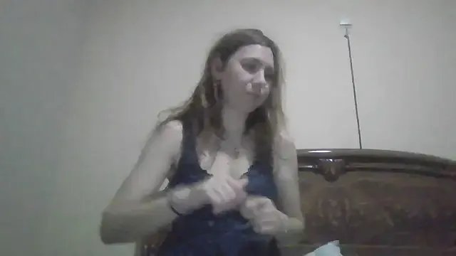 JasmineGlamour from StripChat