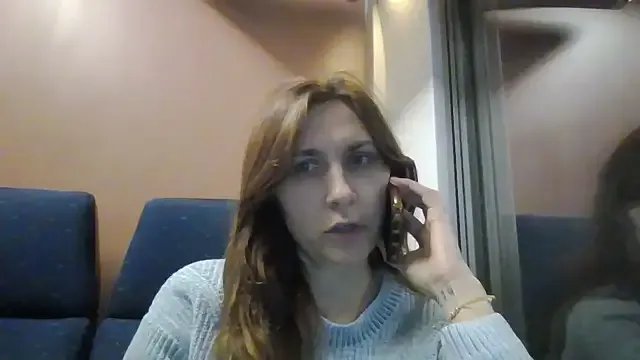 JasmineGlamour from StripChat