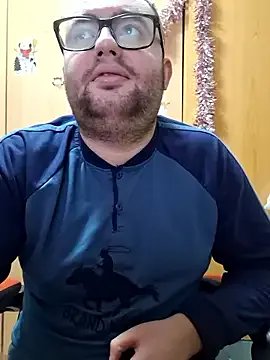 Javier_bear from StripChat