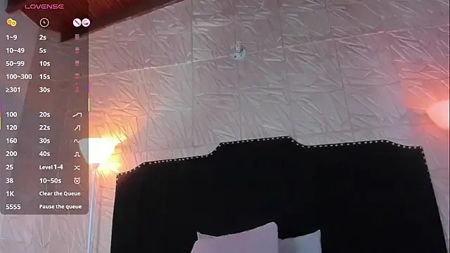 JennyRouse01 on StripChat 