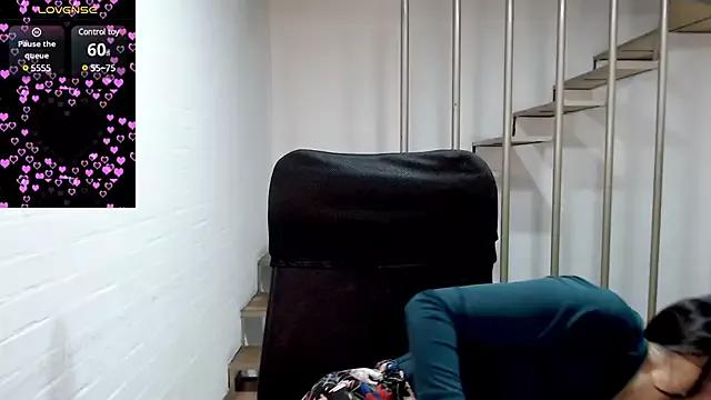 Jessie_Desire from StripChat