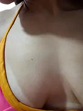 Jessy905 from StripChat