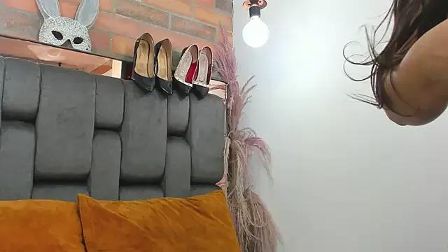 JESSYCORTES from StripChat