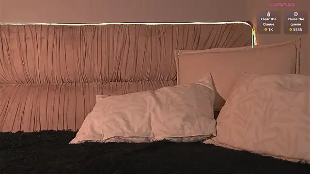 JodyDownton from StripChat