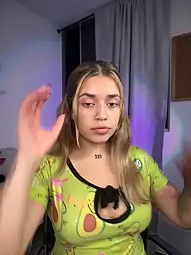 JoselinFlower_ from StripChat