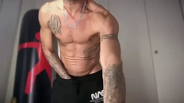 JSYMON from StripChat