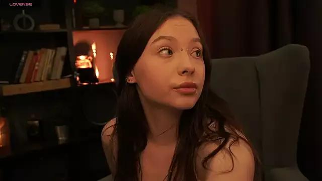 june_mooon from StripChat