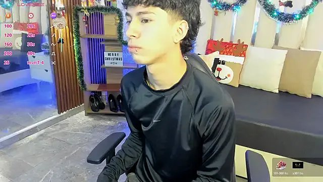 kaelwolf_tay from StripChat