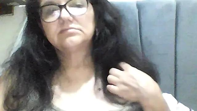 Kassandra02 from StripChat