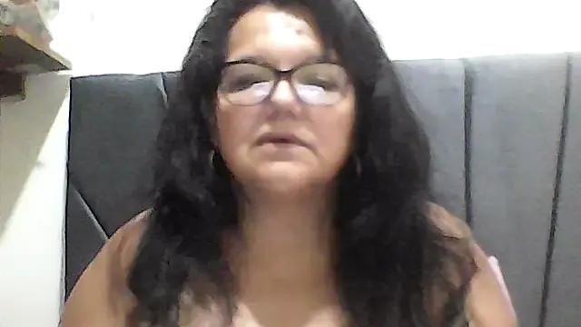 Kassandra02 from StripChat