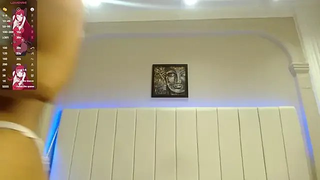 kendra_lux1 from StripChat