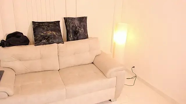 Kenia_Storm from StripChat