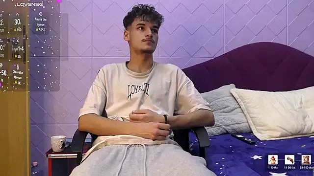 KevinnSpice from StripChat