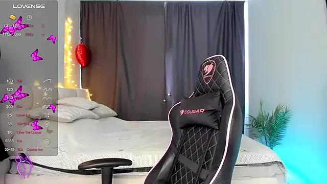 Kimmy_powell from StripChat