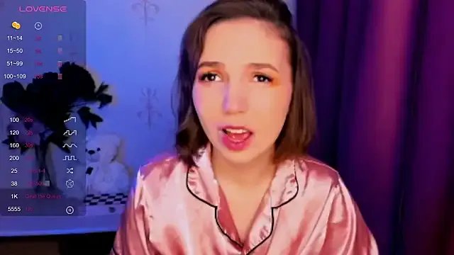 KindHazelHere_ from StripChat