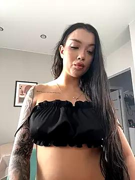 Kiss_Lissa from StripChat