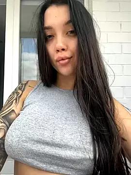 Kiss_Lissa from StripChat