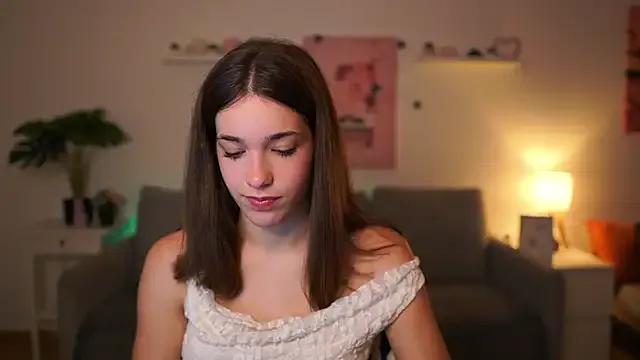 Kissie_cat from StripChat