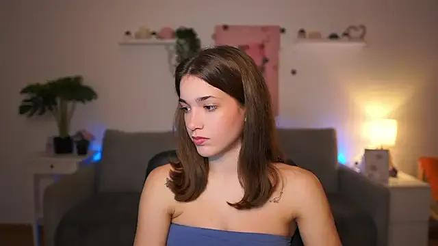 Kissie_cat from StripChat