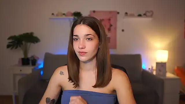 Kissie_cat from StripChat