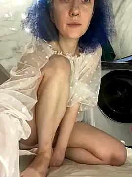 Kitty_Kisss from StripChat