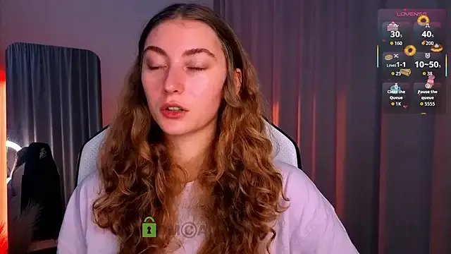 lady_curls from StripChat