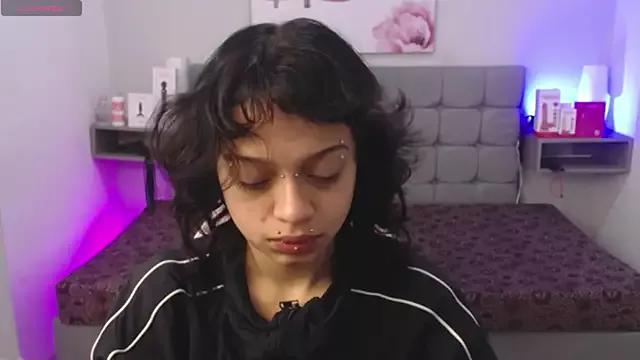 LadyWawy from StripChat