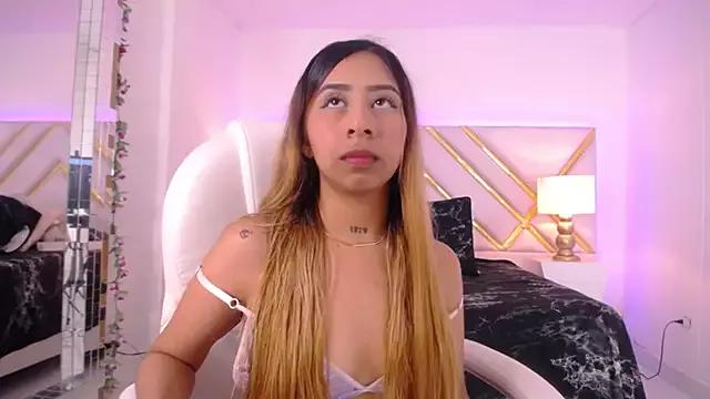 Laila_stilwiills from StripChat