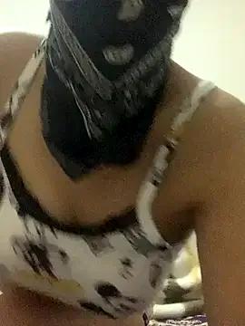 Lara_Arab from StripChat