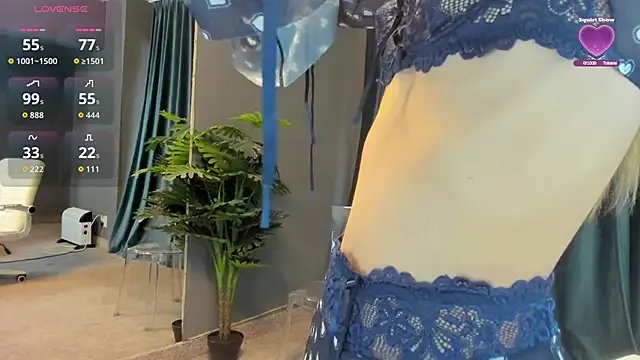 LaurynCopper from StripChat