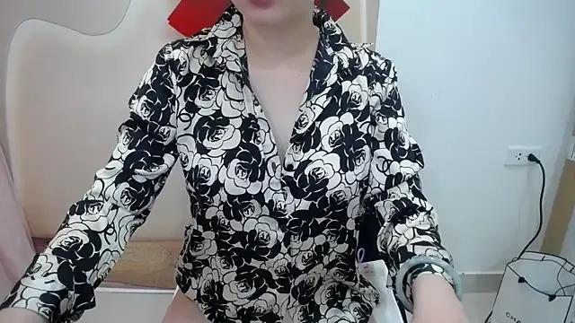 Leiershery from StripChat