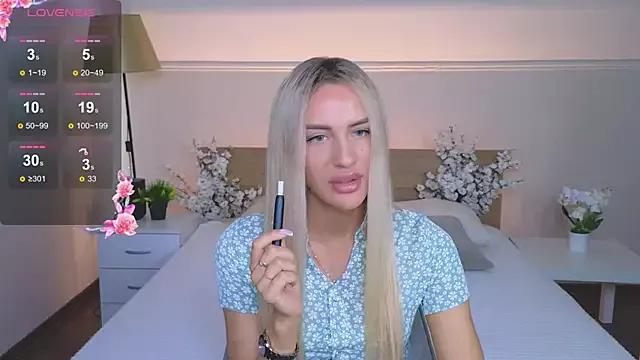 Leilalav from StripChat