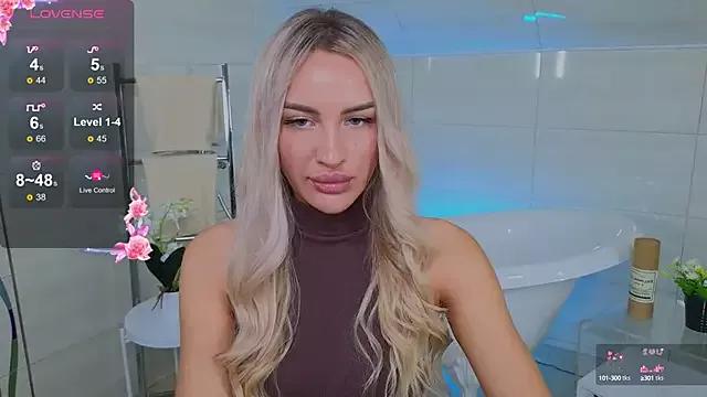 Leilalav from StripChat