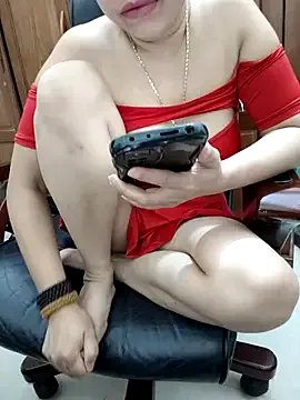 Lena079 from StripChat