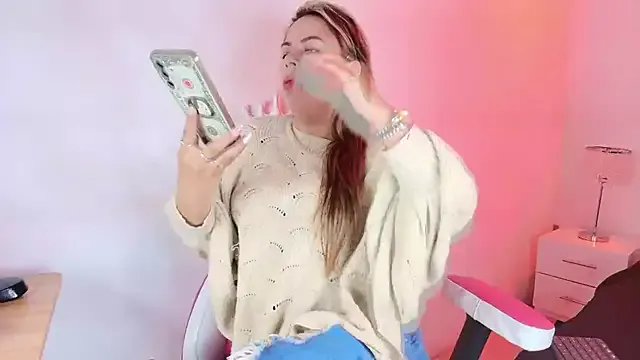 Lia_adamsss from StripChat