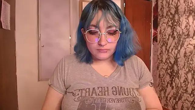 Lilith_curvy from StripChat