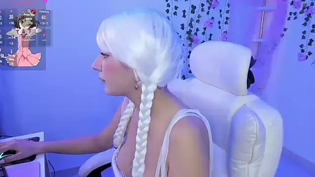 Lilith_Raven_ from StripChat