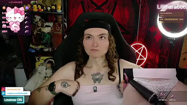 Lilithara666 from StripChat