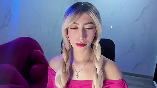 LilithCooperr_ on StripChat 