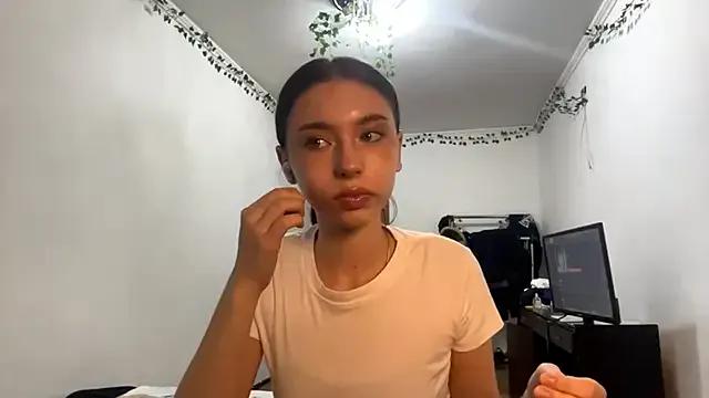 LilithFlamey from StripChat