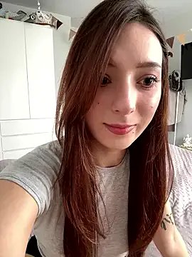 LilluKatten from StripChat