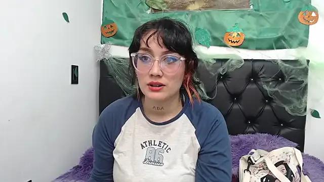 Lily_f00x from StripChat