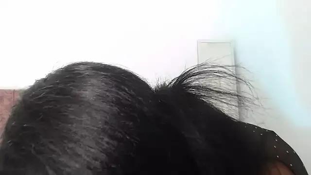 Lily_jamesx from StripChat