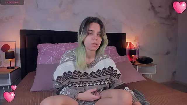 LiraBelle from StripChat