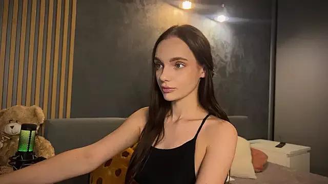 litlle_angelll from StripChat