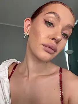 LittleFox___ from StripChat