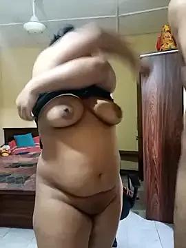 lktours from StripChat is Freechat
